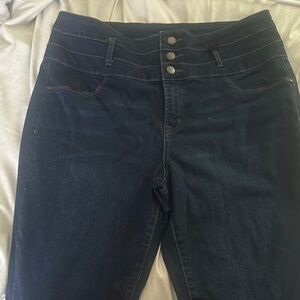 Refuge High Rise Blue Jeans Classic Style